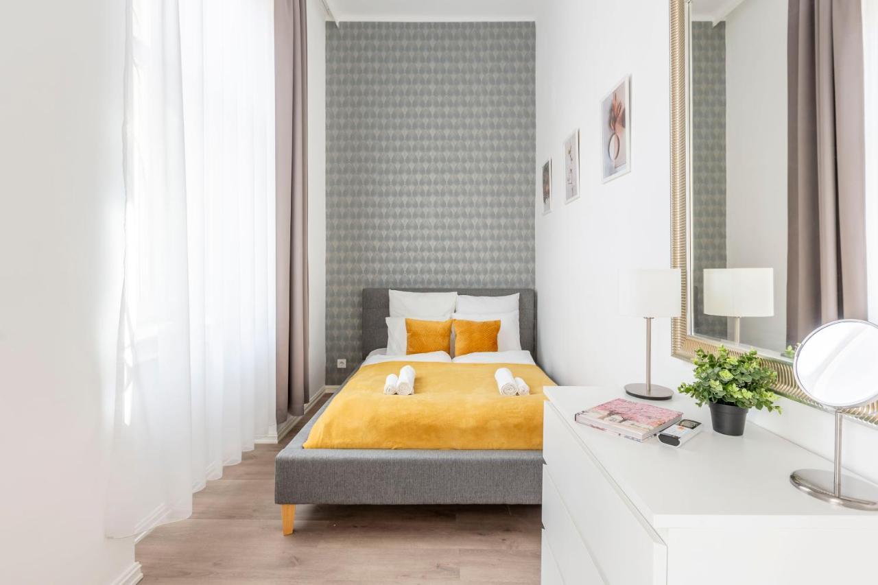 Exclusive Downtown Apartment In The Heart Of Budapest Exterior foto