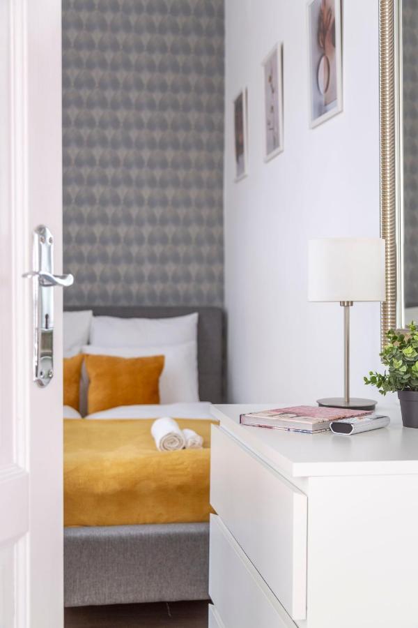 Exclusive Downtown Apartment In The Heart Of Budapest Exterior foto