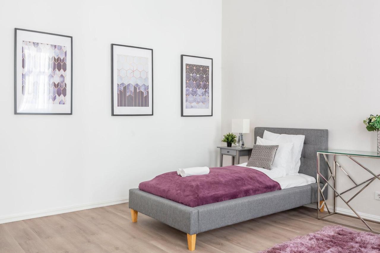 Exclusive Downtown Apartment In The Heart Of Budapest Exterior foto